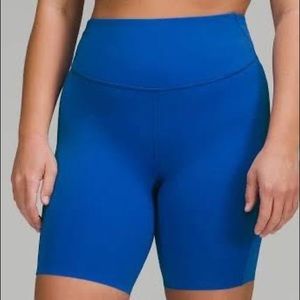 Lululemon Bike Shorts Blue size 8
